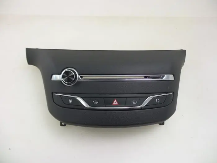 Panel de control de radio Peugeot 308