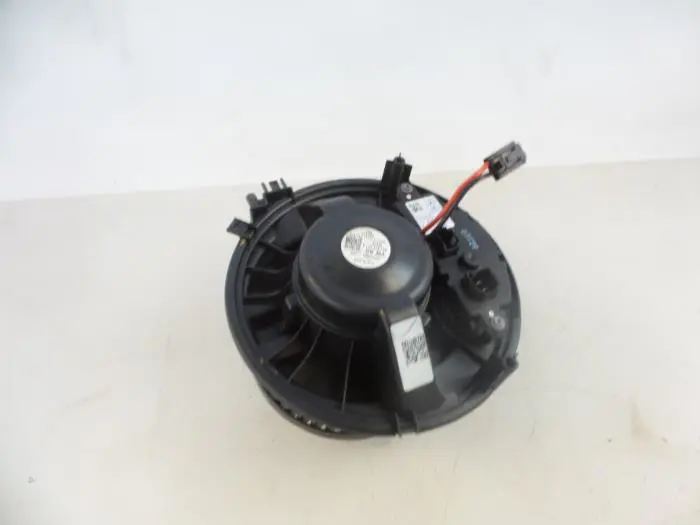 Motor de ventilador de calefactor Skoda Superb