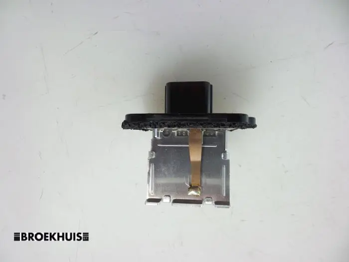 Heater resistor Suzuki Celerio