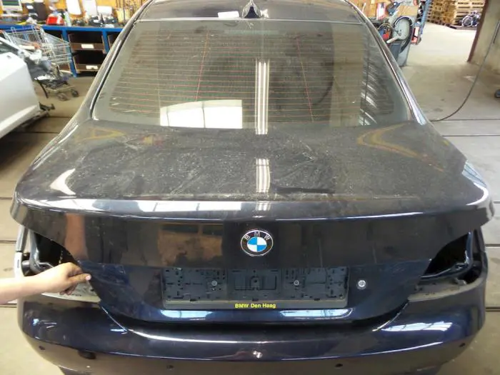 Tailgate BMW M5
