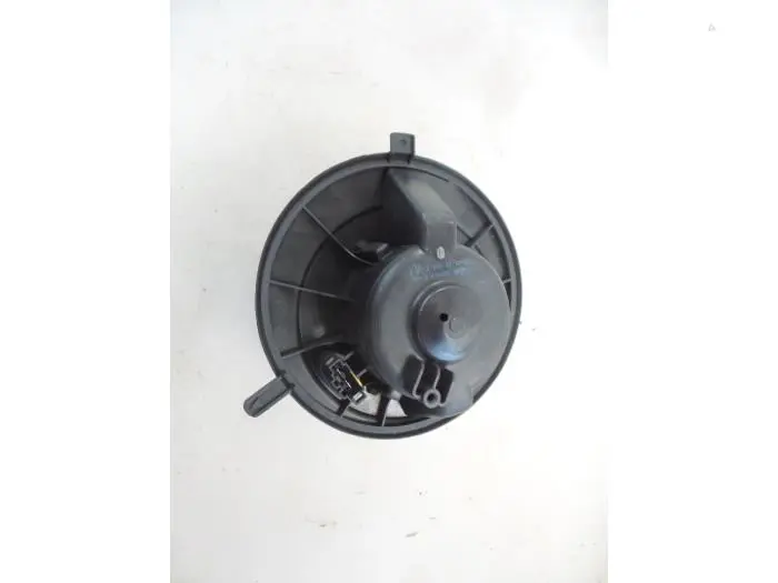 Heating and ventilation fan motor Volkswagen Caddy
