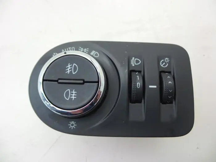 Interruptor de luz Opel Corsa