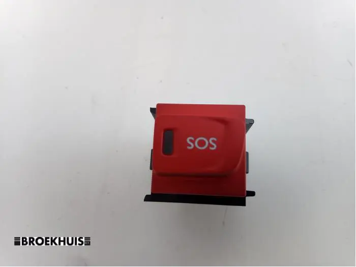 SOS button Peugeot 3008