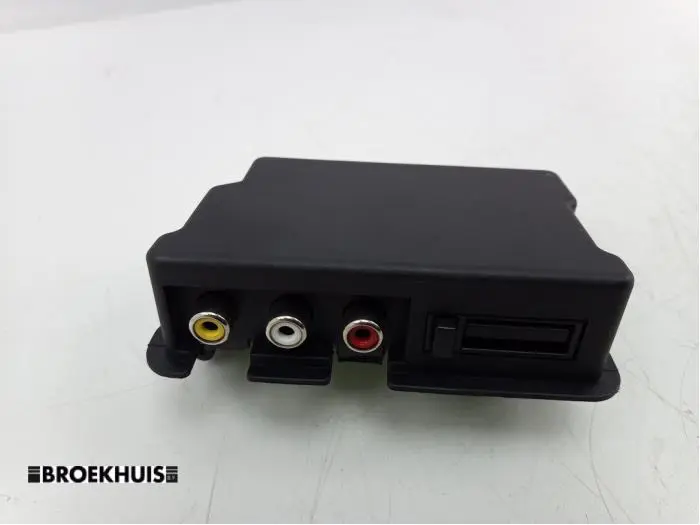 Conexión AUX-USB Peugeot 3008