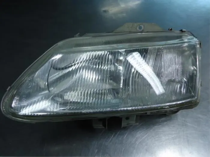 Headlight, left Renault Espace