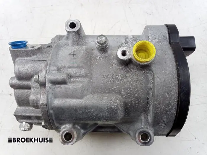 Air conditioning pump Toyota Corolla
