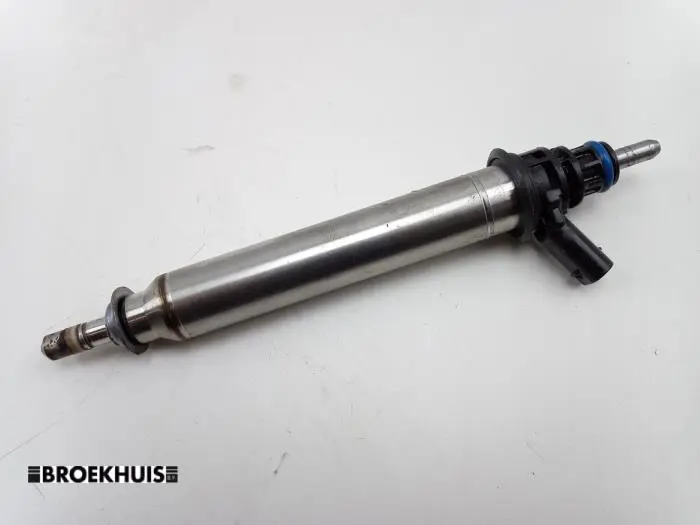 Injector (petrol injection) Mercedes C-Klasse