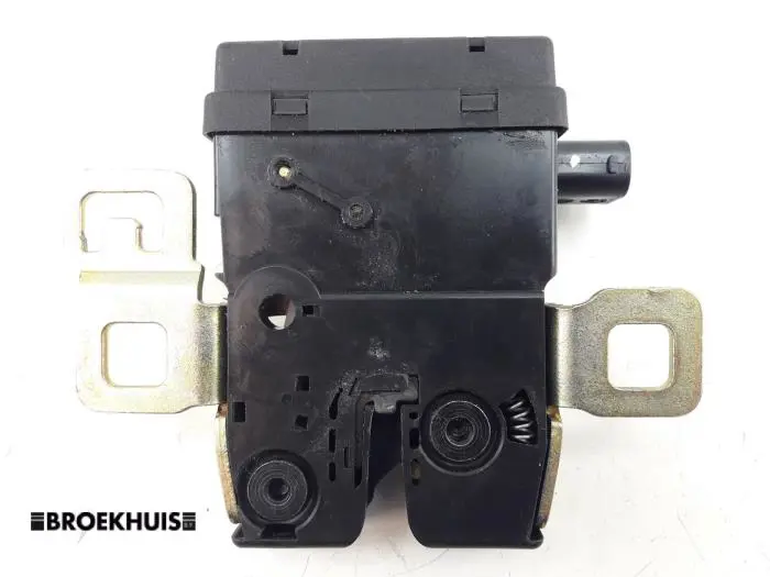 Tailgate lock mechanism Mini Cooper S