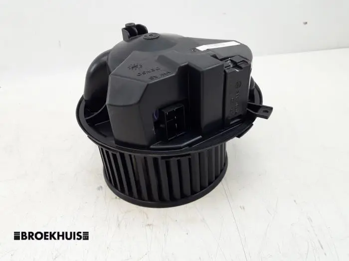 Heating and ventilation fan motor Volkswagen Golf Plus