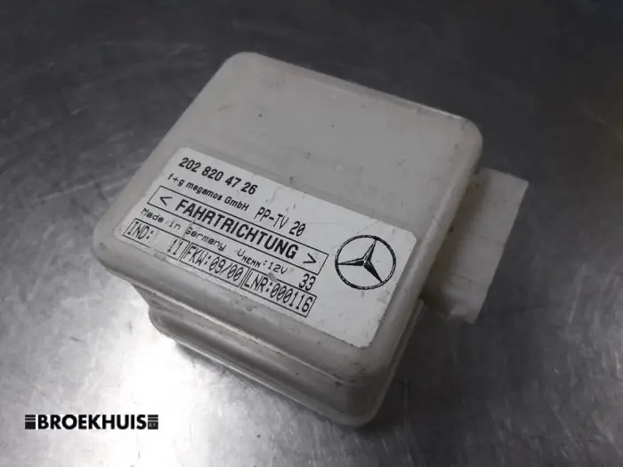 Modul alarmu Mercedes C-Klasse