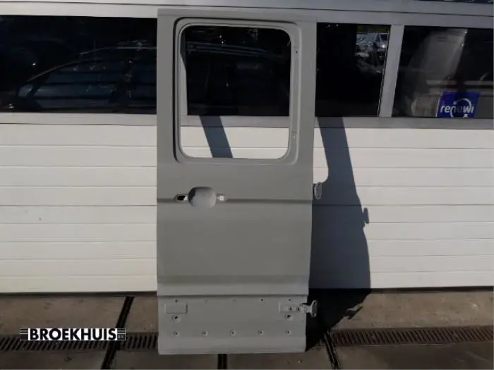 Puerta trasera furgoneta Volkswagen Crafter