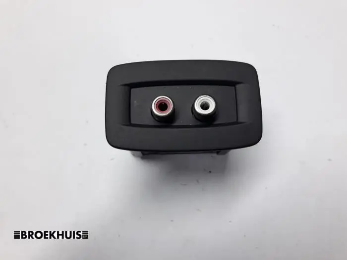 AUX/USB aansluiting Renault Scenic