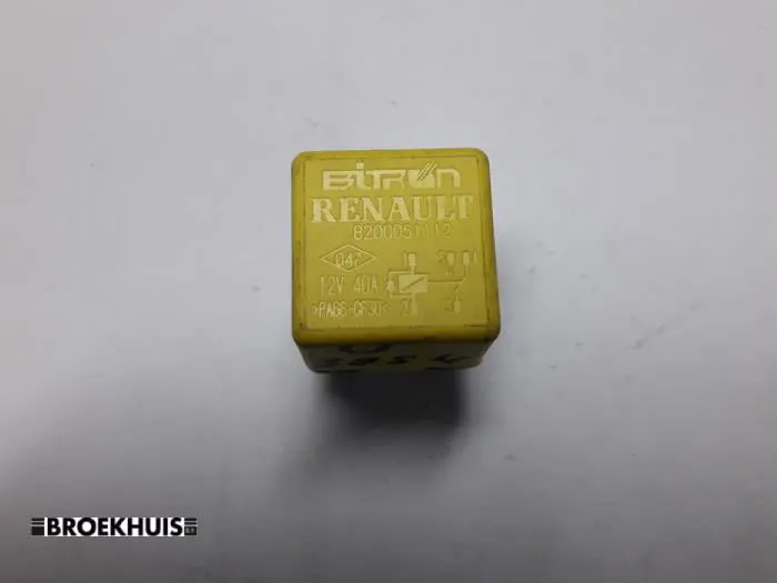 Relais Renault Clio