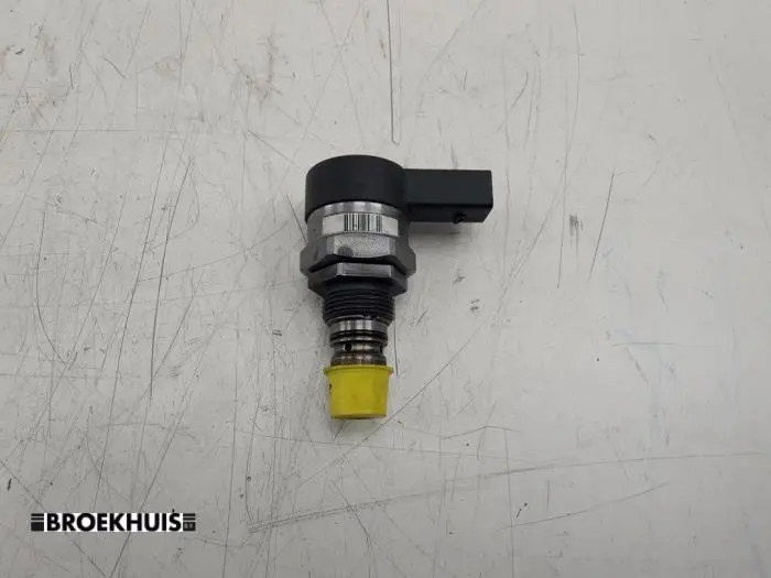 Fuel pressure sensor BMW 1-Serie