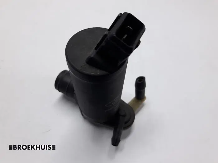 Windscreen washer pump Ford Fusion