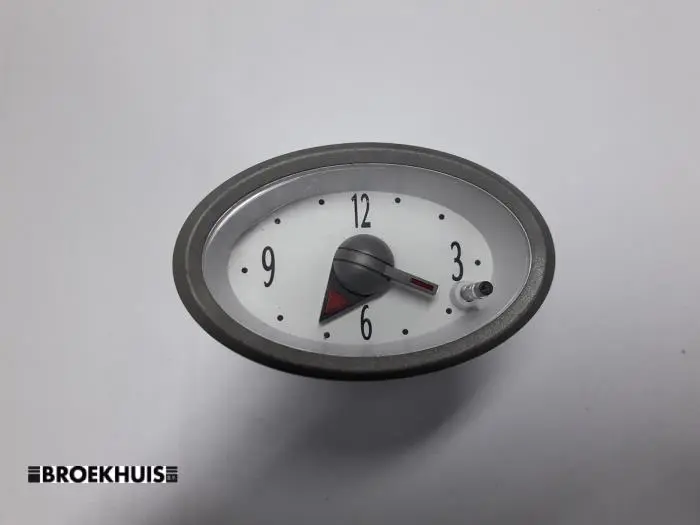 Reloj Ford KA