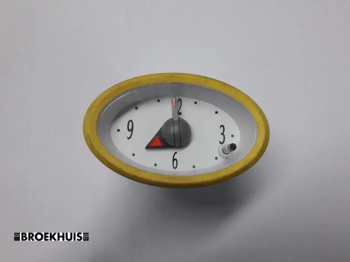 Clock Ford KA