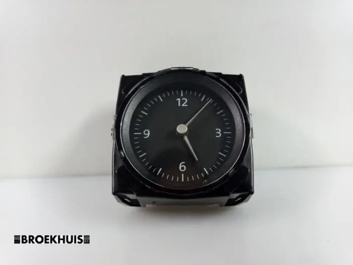 Reloj Volkswagen Passat