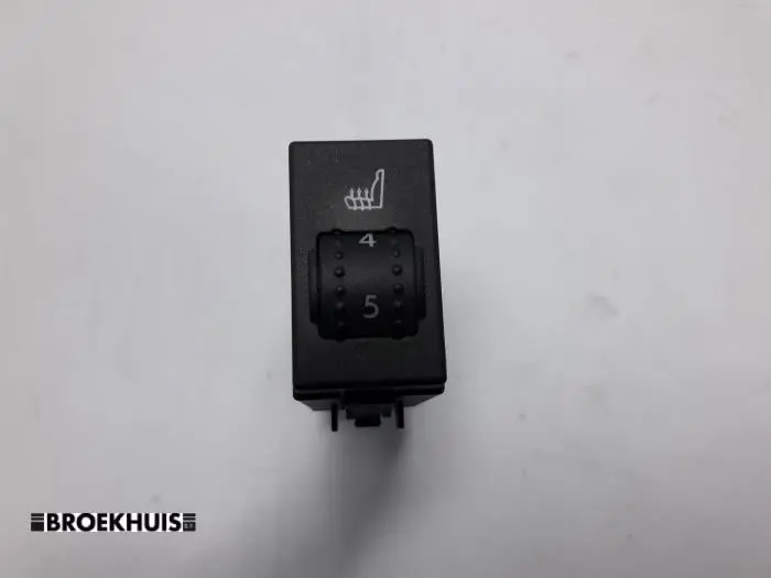 Seat heating switch Ford Focus
