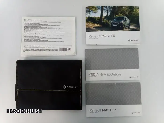 Instruction Booklet Renault Master