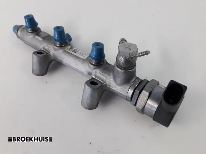 Fuel injector nozzle Audi A5
