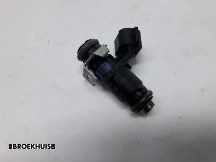 Injector (benzine injectie) Volkswagen UP