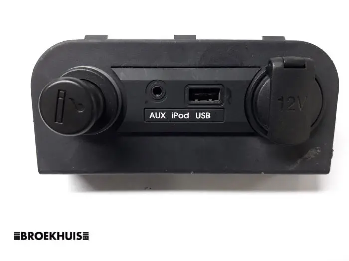 Zlacze AUX/USB Kia Rio
