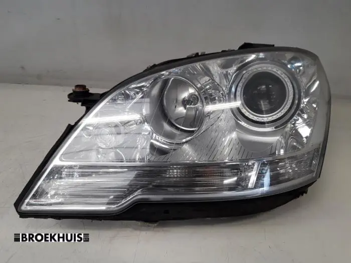 Headlight, left Mercedes ML-Klasse