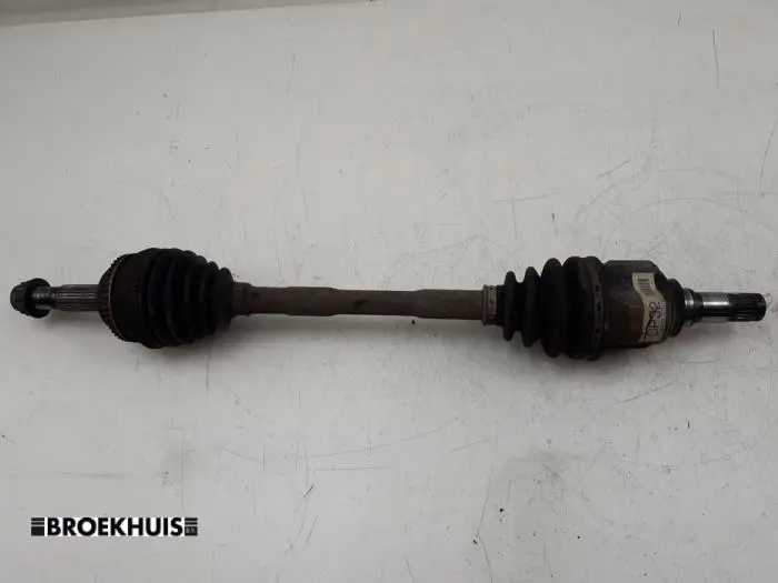 Front drive shaft, left Toyota Yaris Verso