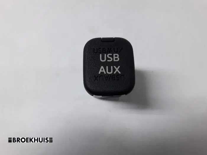 Connexion USB Mazda CX-5
