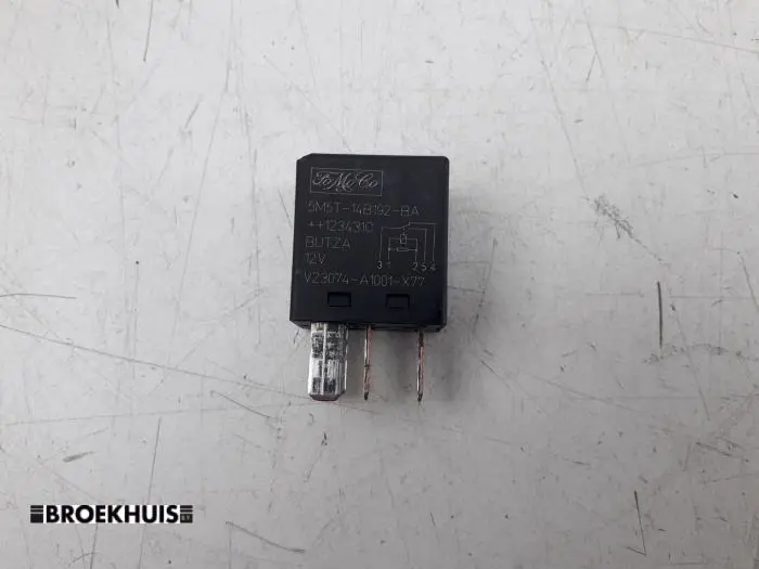 Relay Ford B-Max