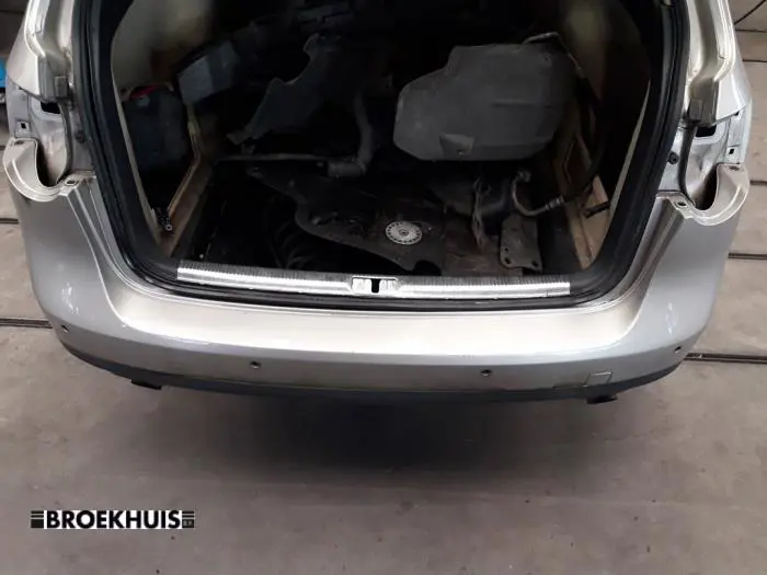 Parachoques trasero Volkswagen Passat