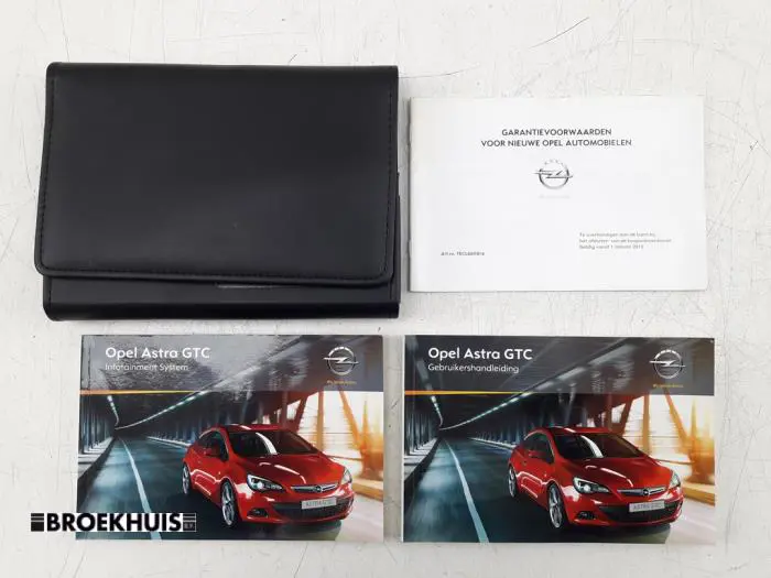 Instruction Booklet Opel Astra