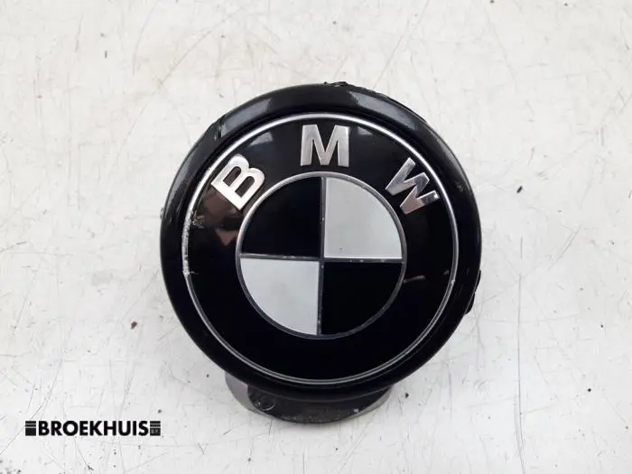 Manija de maleteto BMW M6