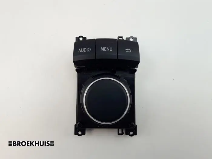 Przelacznik interfejsu czlowiek-maszyna Lexus CT 200h