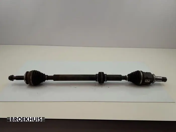 Front drive shaft, right Lexus CT 200h