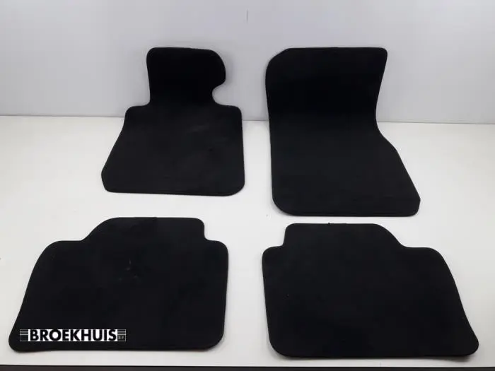 Set of mats BMW M3
