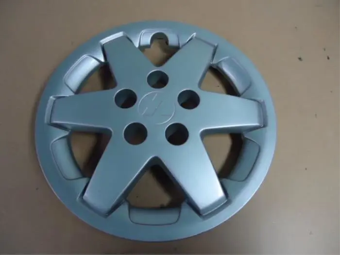 Wheel cover (spare) Mitsubishi Space Runner