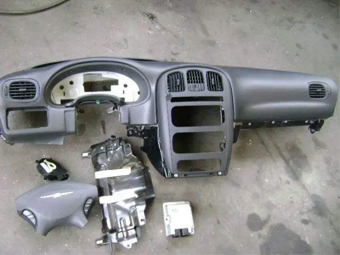 Airbag Set+Module Chrysler Voyager