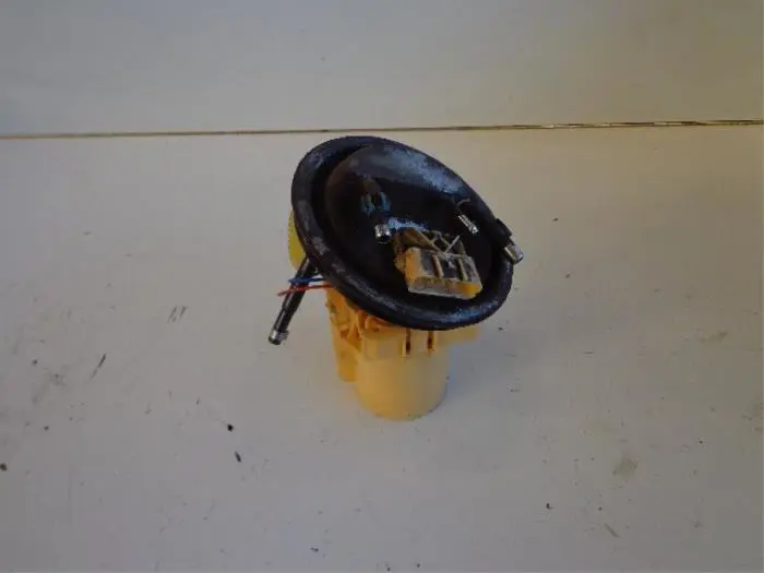 Bomba eléctrica de combustible Opel Combo
