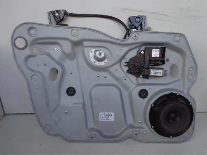 Ruitmechaniek 2Deurs links-voor Volkswagen Caddy