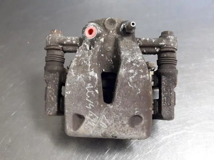 Rear brake calliper, left Toyota Avensis