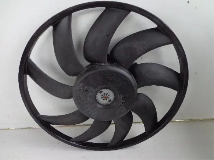 Air conditioning cooling fans Audi A4