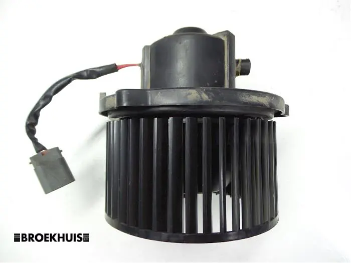 Heating and ventilation fan motor Hyundai Satellite