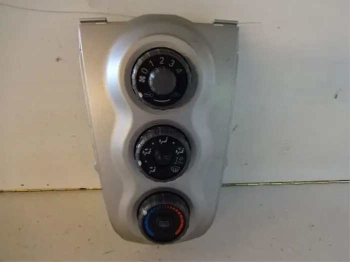 Heater control panel Toyota Yaris