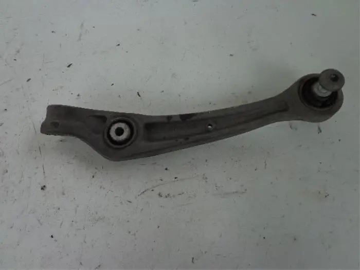Front wishbone, right Audi A4