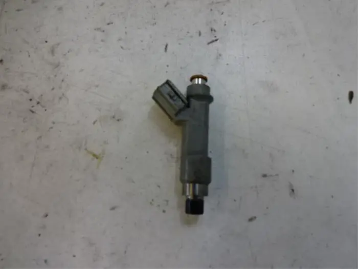 Injector (benzine injectie) Citroen C1
