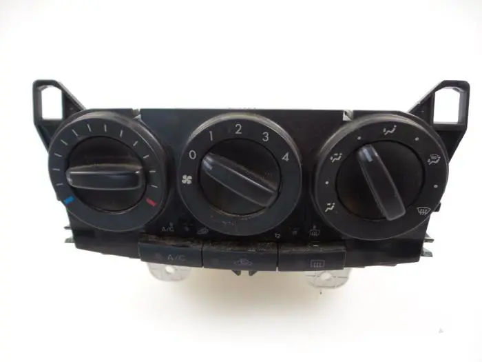 Heater control panel Mazda 5.