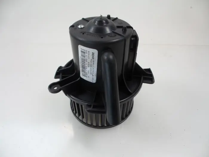 Heating and ventilation fan motor Citroen C4
