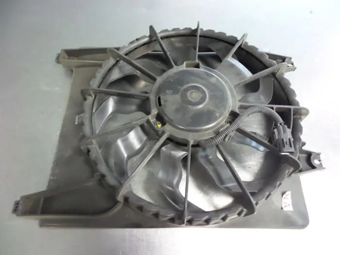 Ventilateur moteur Hyundai Santafe
